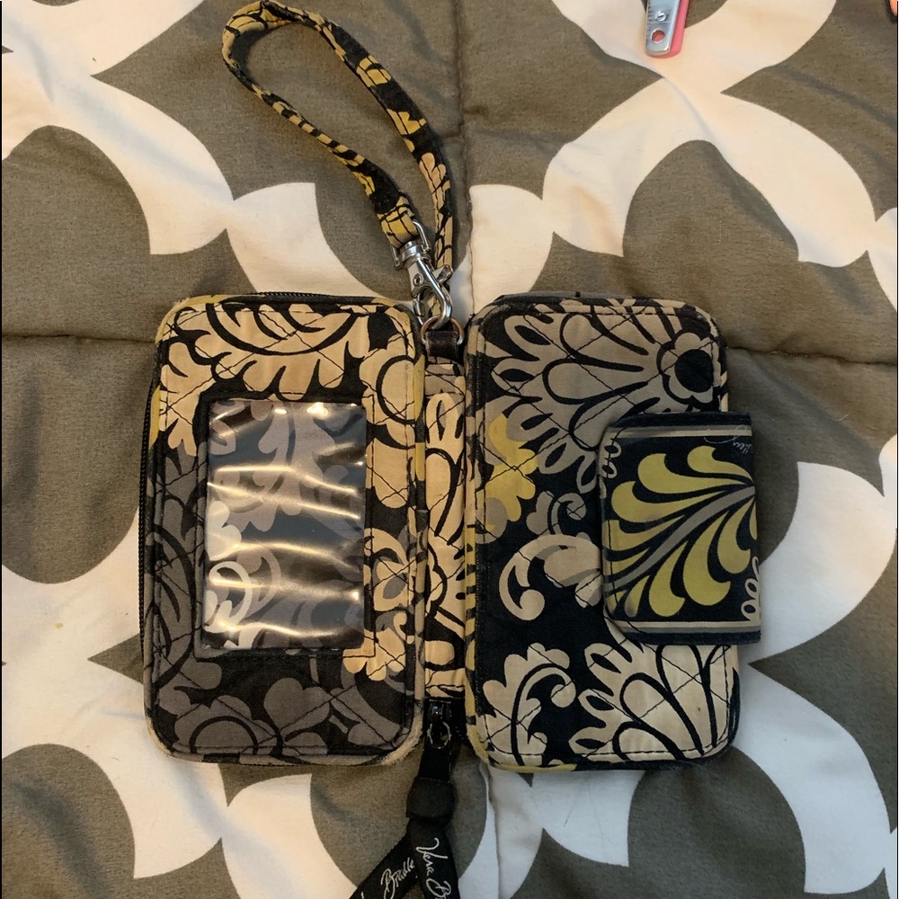 Vera Bradley wristlet/wallet